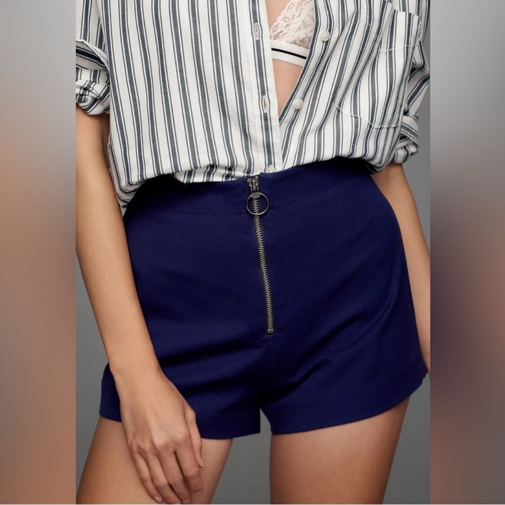 NWT Anthropologie Maeve Zipper Front Navy Shorts, Size 14 - Picture 2 of 7
